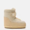 Bottes en daim beige Icon Strap Moon Boot X Vandythepink®