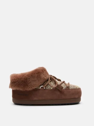 Moon Boot X Guest in Residence : Mules Evx Chalet en fausse fourrure couleur cacao
